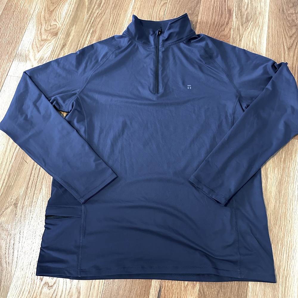Tommy John lounging 1/4 pull over